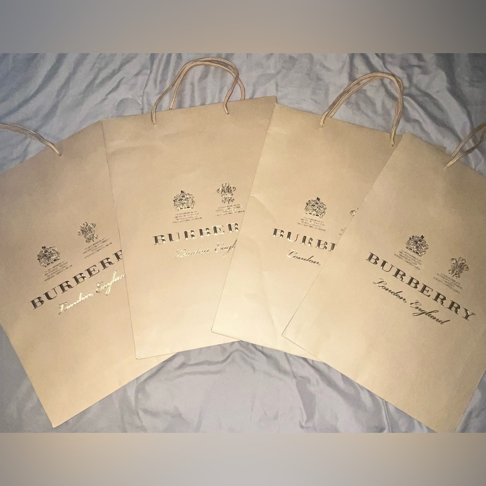 Authentic Burberry Bag / Burberry Store Shopping Gift Bags (4 Count)